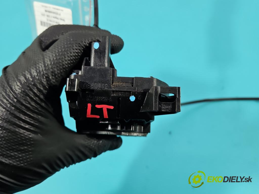 Renault Megane III 2008-2016 1.5 dci 86 HP manual 63 kW 1461 cm3 5- zámok zadné ľavý 825030002R