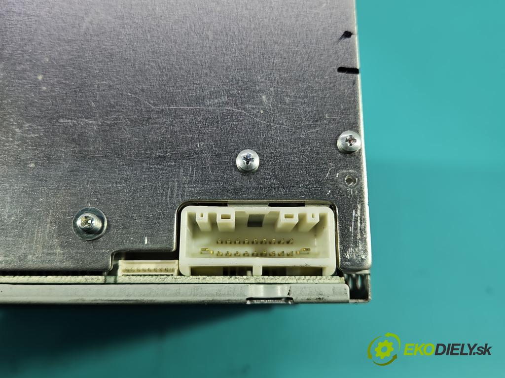 Nissan Qashqai I J10 2006-2013 1.6 16V 114 HP manual 84 kW 1598 cm3 5- Radio originál 28185JD05A