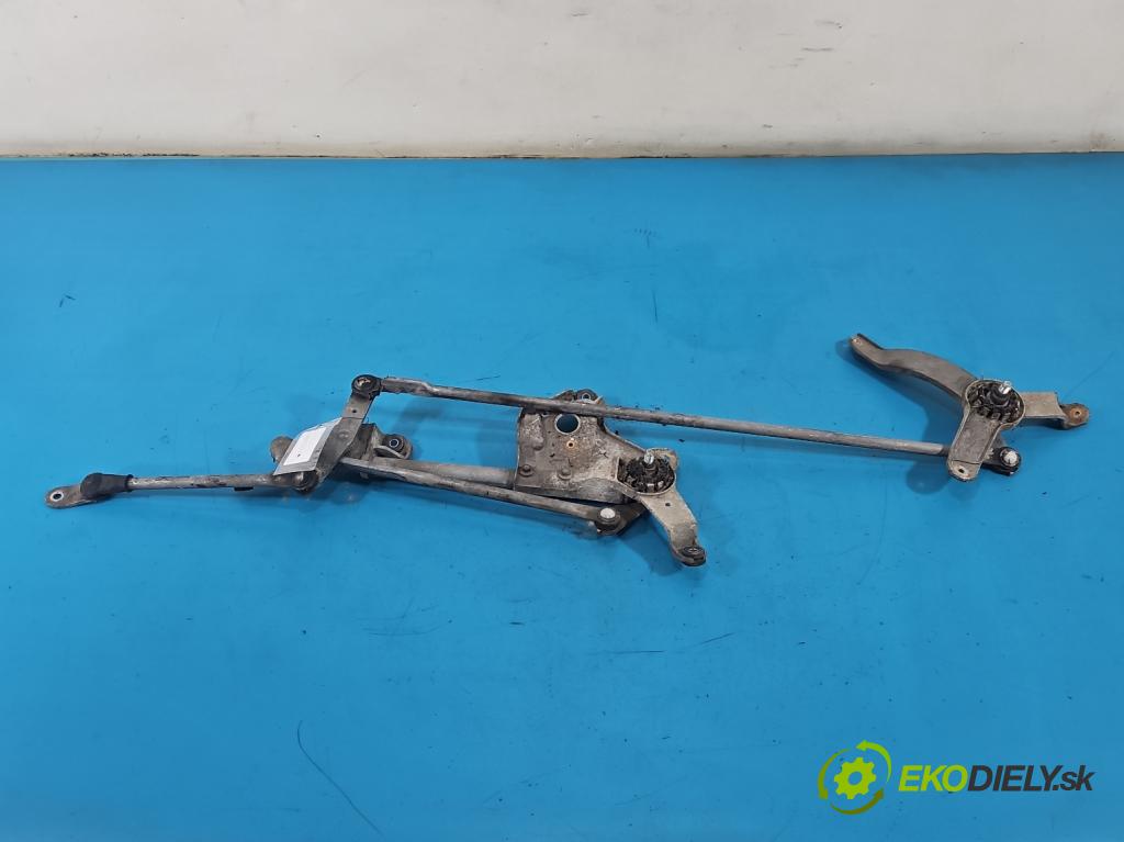 Mitsubishi Grandis 2.0 DID 136hp manual 100 kW 1968 cm3 5- mechanismus stěračů