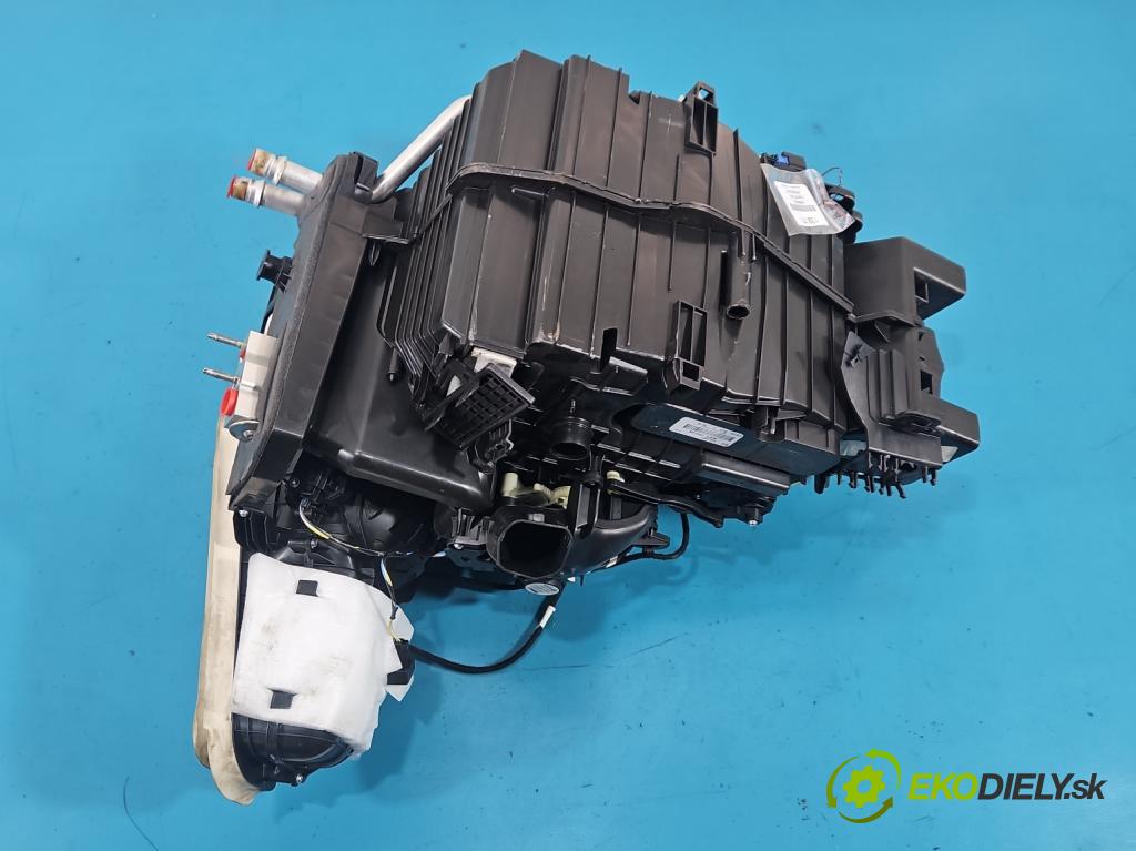 Peugeot 508 II 2018- 1.6 224 hp automatic 165 kW 1598 cm3 5- radiátor 9814010080 (Radiátor topení)