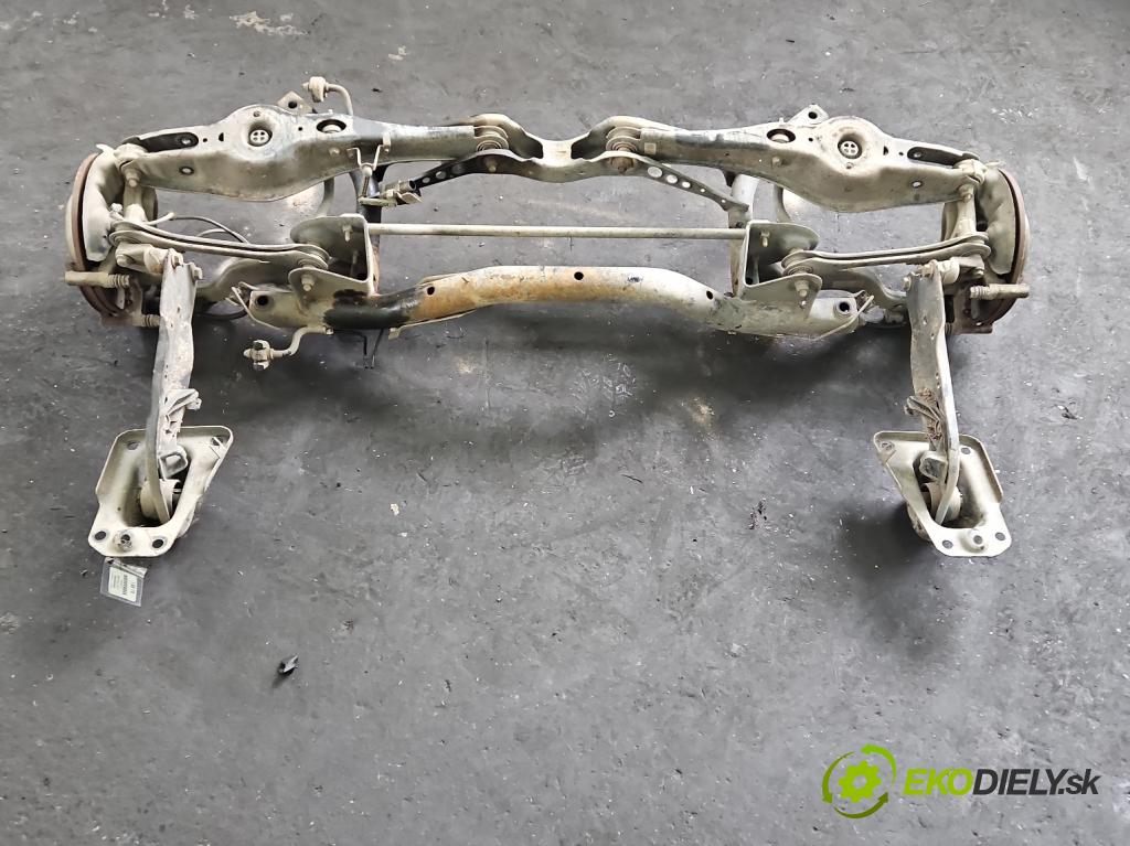 Skoda Octavia III 2013- 2.0 TSI 190 HP automatic 140 kW 1984 cm3 5- zadna výstuha 5Q0505315H (Výstuha zadná)