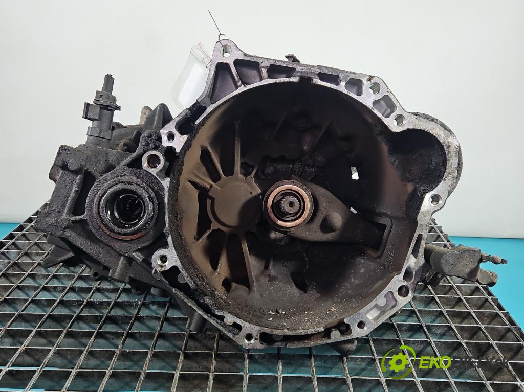 Hyundai I30 I 2007-2012 1.6 16V 126 hp manual 92.7 kW 1591 cm3 5- převodovka stupňová manual T9J5 F