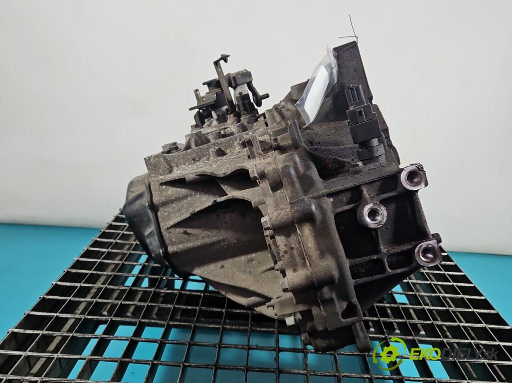 Hyundai I30 I 2007-2012 1.6 16V 126 hp manual 92.7 kW 1591 cm3 5- převodovka stupňová manual T9J5 F