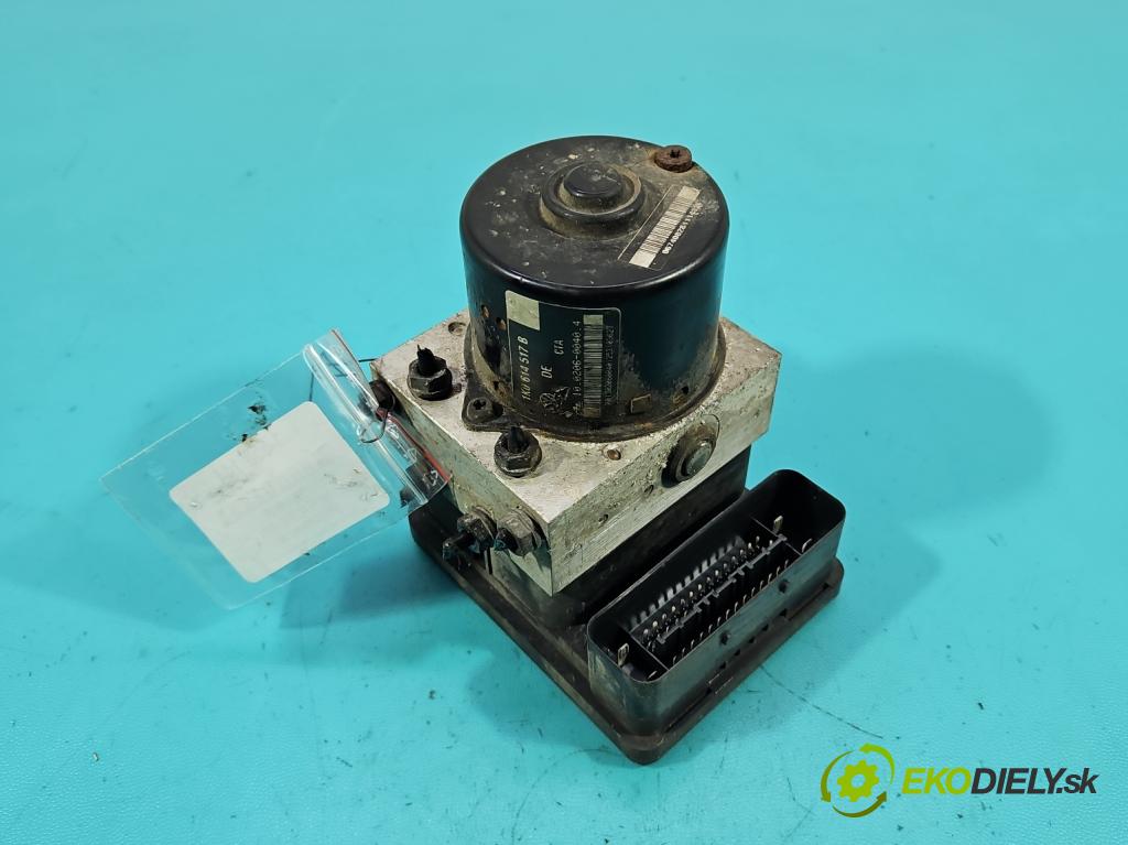 Audi A3 8P 2003-2012 2.0 tdi 140 HP manual 103 kW 1968 cm3 3- čerpadlo abs 1K0614517B (Pumpa ABS)