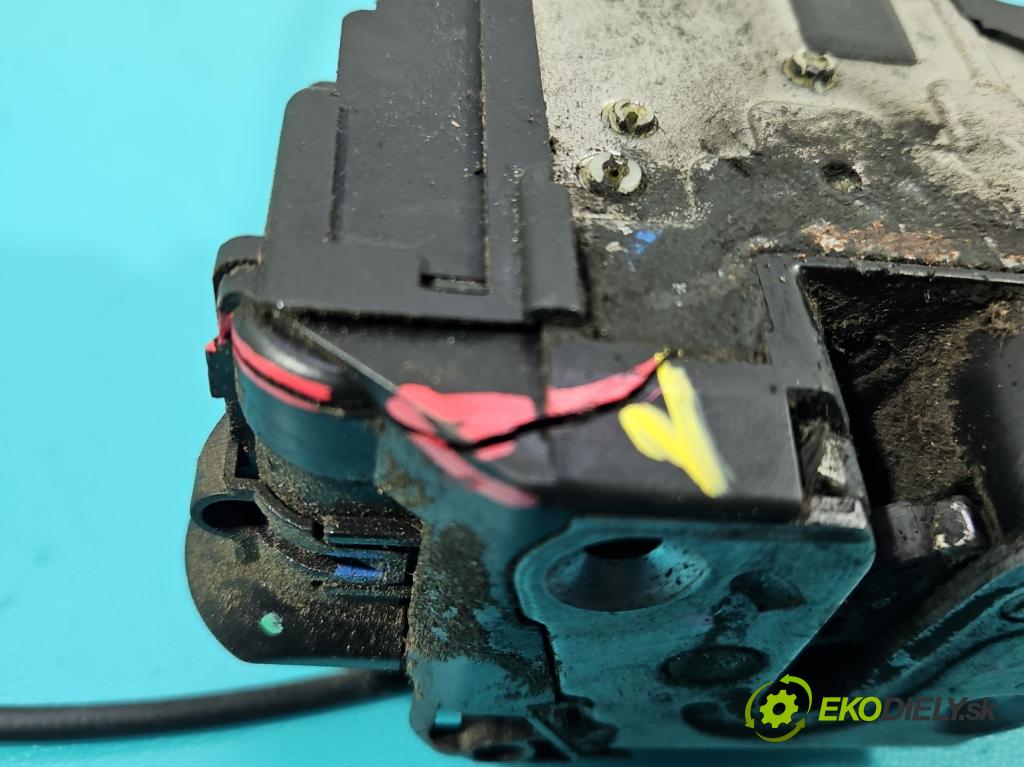 Renault Megane III 2008-2016 1.5 dci 86 HP manual 63 kW 1461 cm3 5- zámok predné ľavý 805030001R