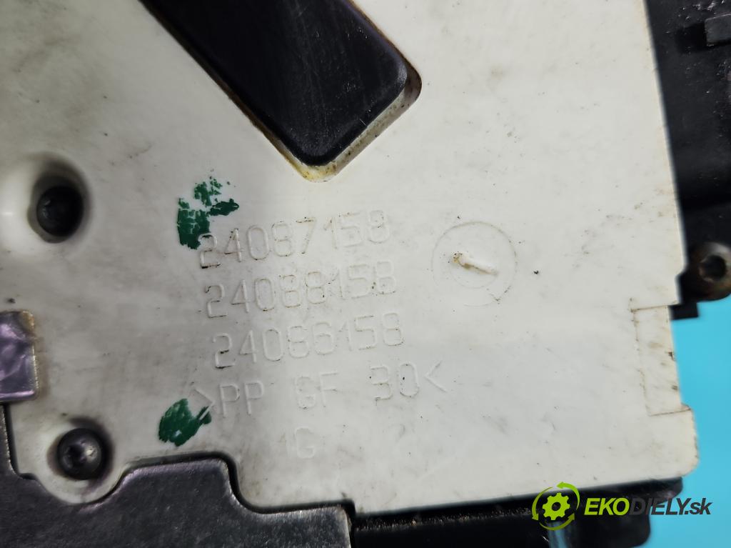 Citroen C4 Grand picasso I 2006-2013 2.0 16V 140 HP automatic 103 kW 1997 cm3 5- zámok predné ľavý 24087158