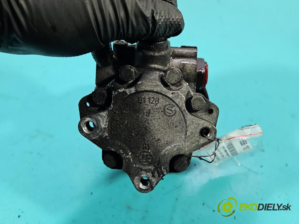 Audi A4 B6 2000-2004 1.9 tdi 116 HP manual 85 kW 1896 cm3 5- čerpadlo posilovač 8E0145155N (Servočerpadlo)