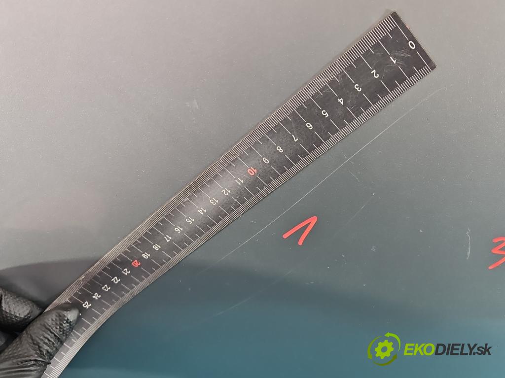 Nissan Qashqai I J10 2006-2013 1.6 16V 114 hp manual 84 kW 1598 cm3 5- dveře zadní pravé  (Klika dveří ostatní)