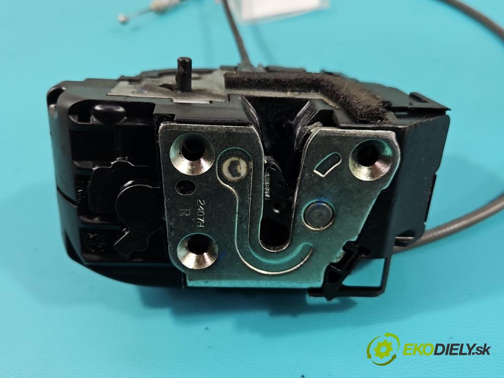 Nissan Qashqai I J10 2006-2013 1.6 16V 114 HP manual 84 kW 1598 cm3 5- zámok zadné pravý 2407H