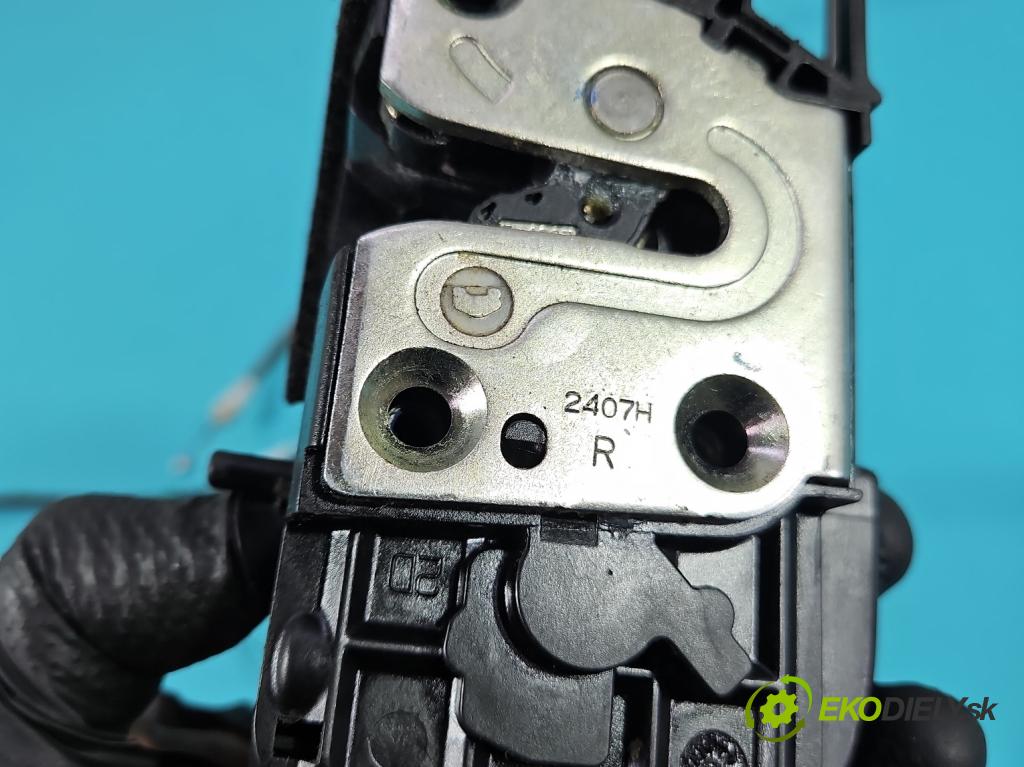 Nissan Qashqai I J10 2006-2013 1.6 16V 114 HP manual 84 kW 1598 cm3 5- zámok zadné pravý 2407H
