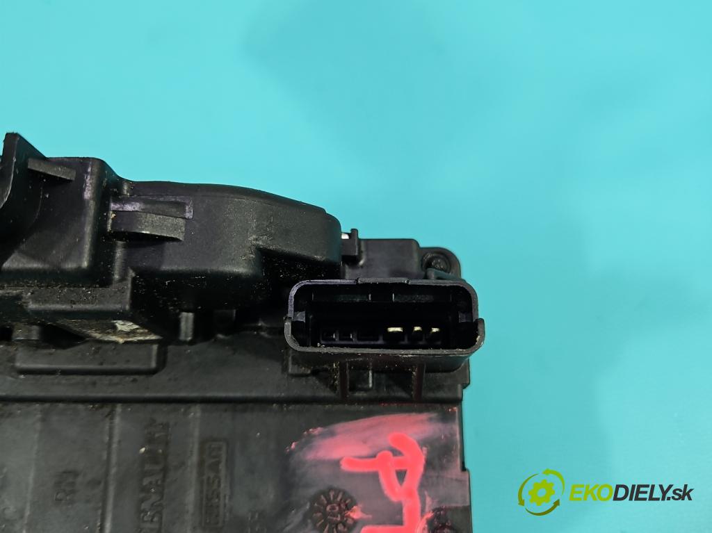 Nissan Qashqai I J10 2006-2013 1.6 16V 114 HP manual 84 kW 1598 cm3 5- zámok zadné pravý 2407H