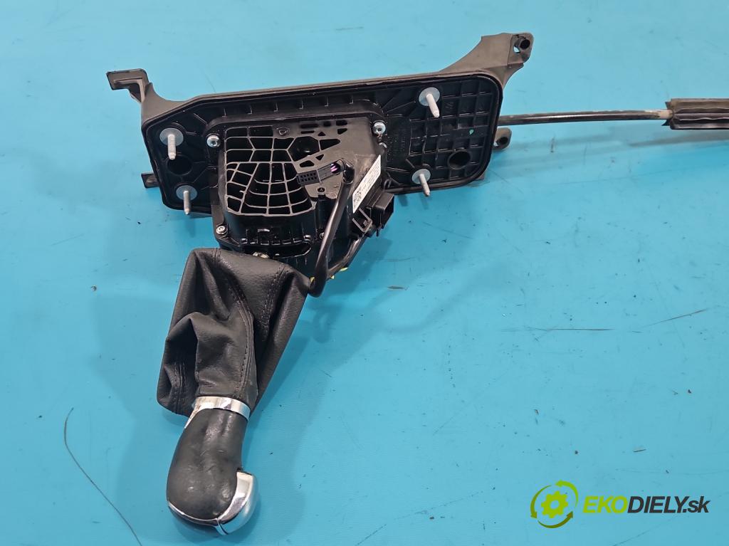 Skoda Octavia III 2013- 2.0 TSI 190 HP automatic 140 kW 1984 cm3 5- Páka: Změny: stupeň,rýchlosť 5Q1713025AT (Rýchlostná páka (kulisa))