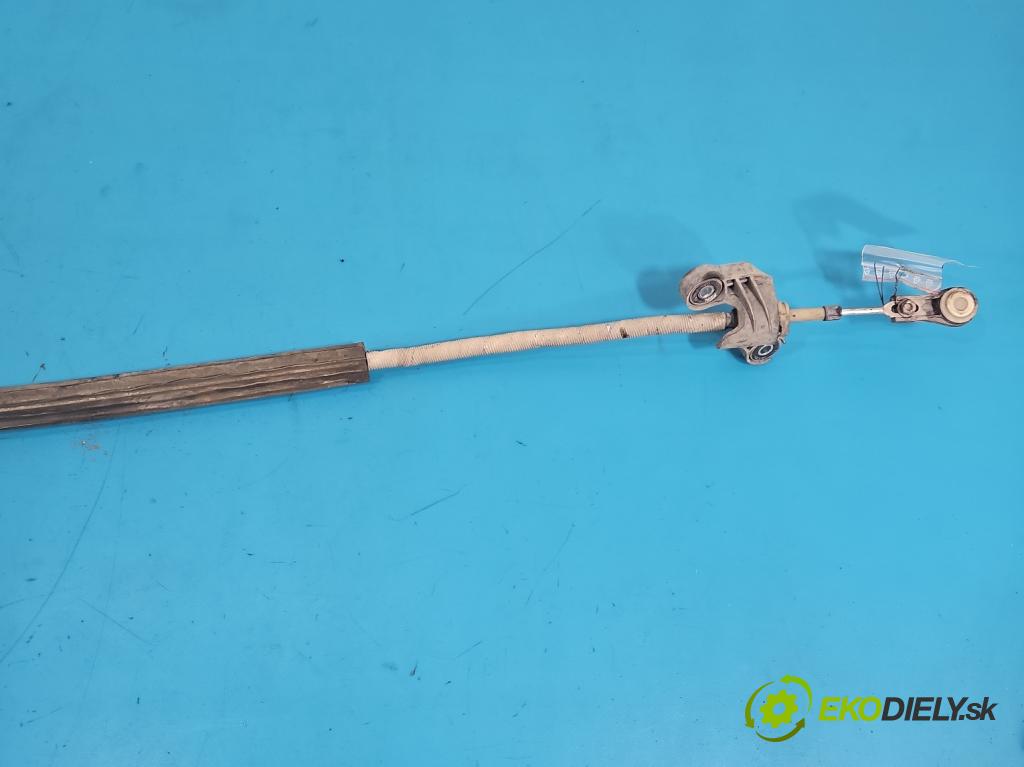 Skoda Octavia III 2013- 2.0 TSI 190 HP automatic 140 kW 1984 cm3 5- Páka: Změny: stupeň,rýchlosť 5Q1713025AT (Rýchlostná páka (kulisa))