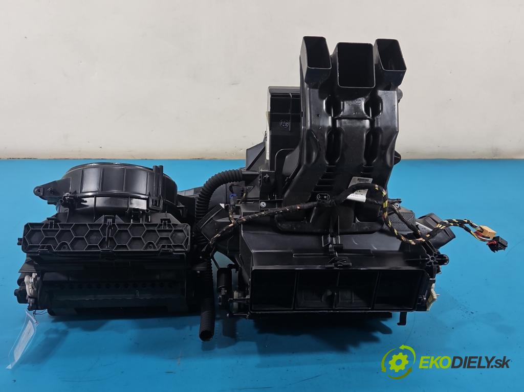 Skoda Octavia III 2013- 2.0 TSI 190 hp automatic 140 kW 1984 cm3 5- radiátor 5Q0907511A (Radiátor topení)