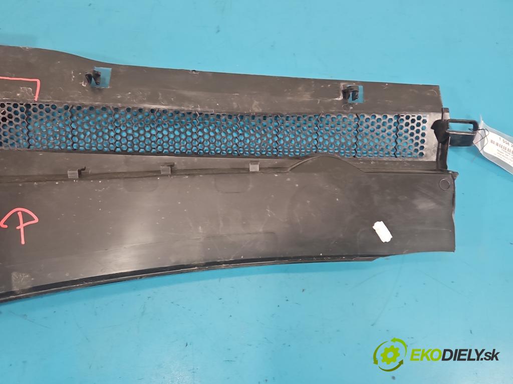 Peugeot 508 II 2018- 1.6 224hp automatic 165 kW 1598 cm3 5- torpédo 9813410880 (Torpédo (plast pod čelným sklom))