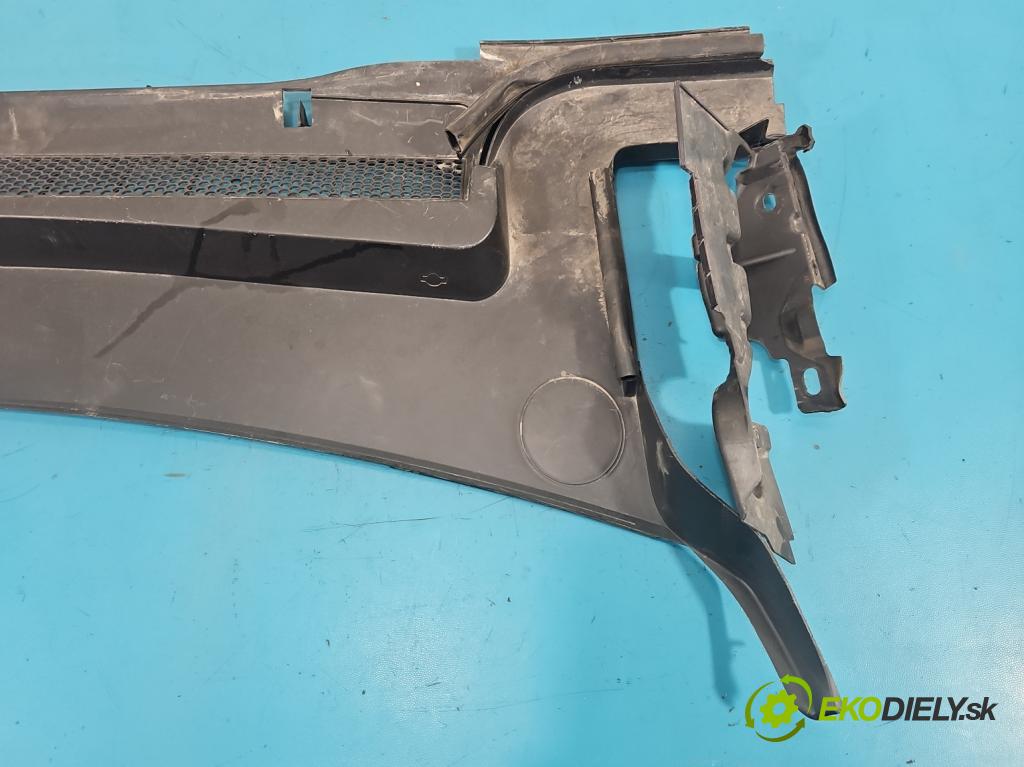 Peugeot 508 II 2018- 1.6 224hp automatic 165 kW 1598 cm3 5- torpédo 9813410880 (Torpédo (plast pod čelným sklom))