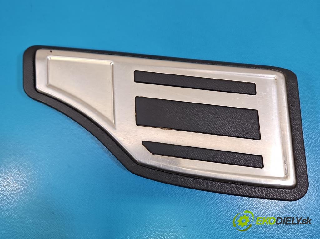 Peugeot 508 II 2018- 1.6 224hp automatic 165 kW 1598 cm3 5- kryt plast 9816297477