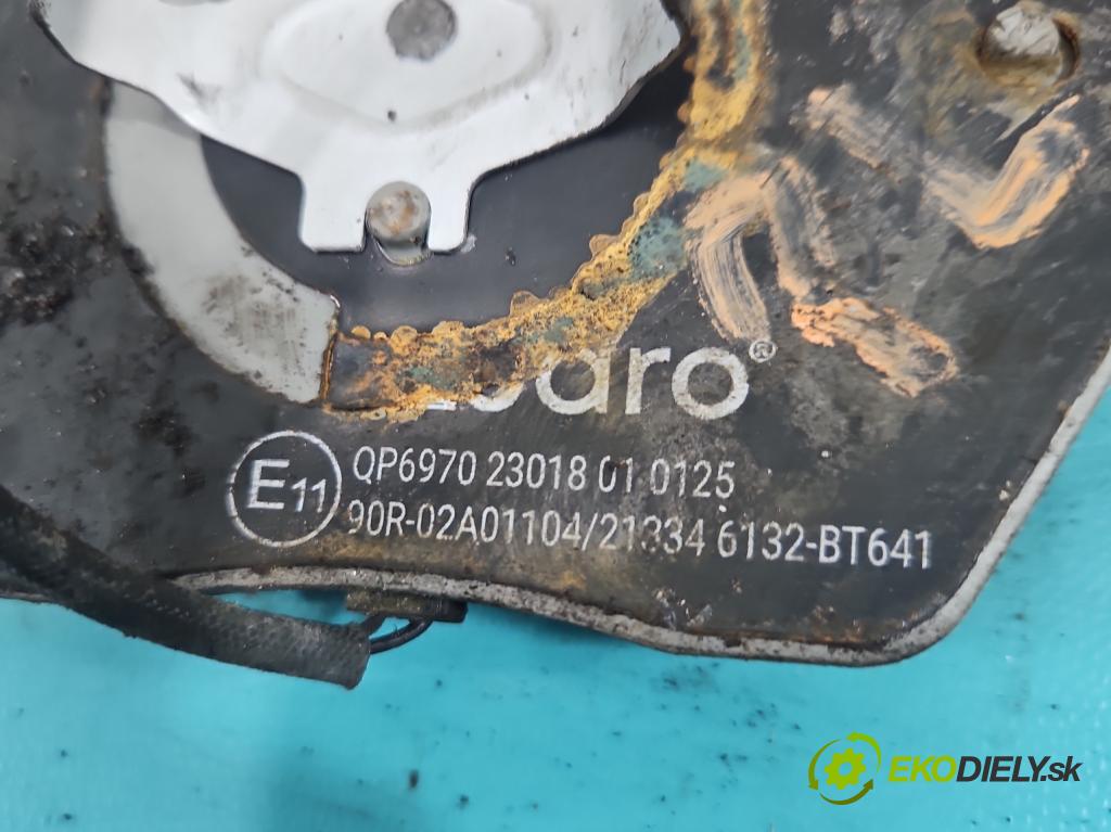 Audi A4 B6 2000-2004 1.9 tdi 116 HP manual 85 kW 1896 cm3 5- Štíty: brzdové predné