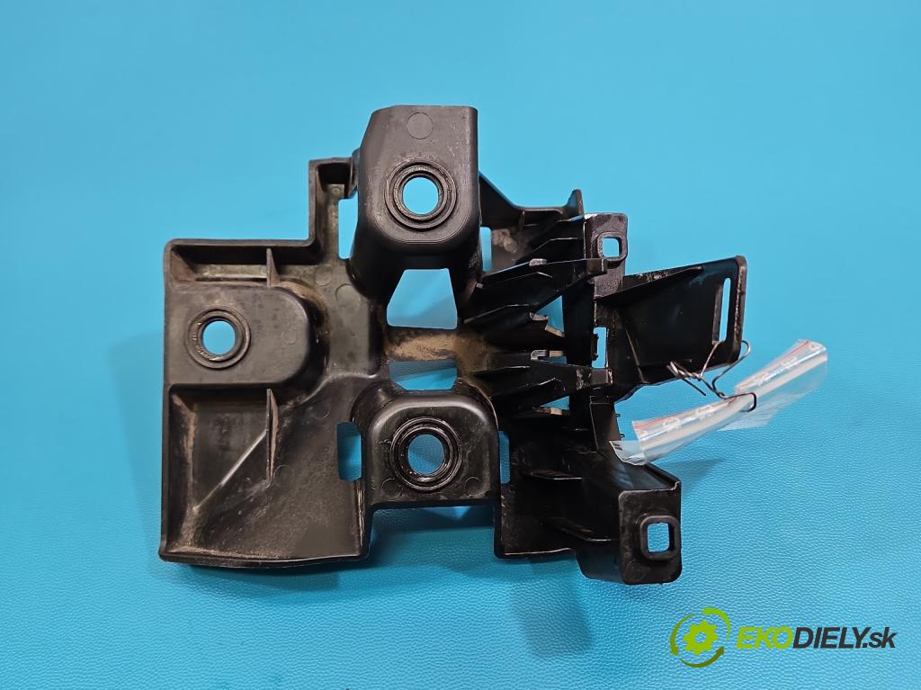 Peugeot 508 II 2018- 1.6 224 hp automatic 165 kW 1598 cm3 5- Boty: nárazníku zadní levý 9813571080