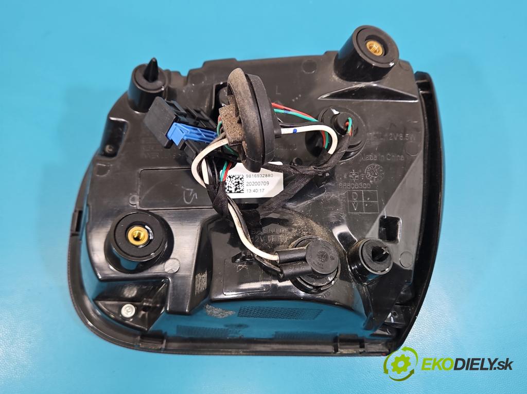 Citroen C5 Aircross 17-25 1.2 T 131 HP manual 96 kW 1199 cm3 5- svetlo / reflektor zadné ľavé 9816932880 (Kľučka dverí ostatné)