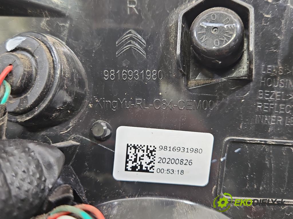 Citroen C5 Aircross 17-25 1.2 T 131 HP manual 96 kW 1199 cm3 5- svetlo / reflektor zadné pravé 9816931980 (Kľučka dverí ostatné)