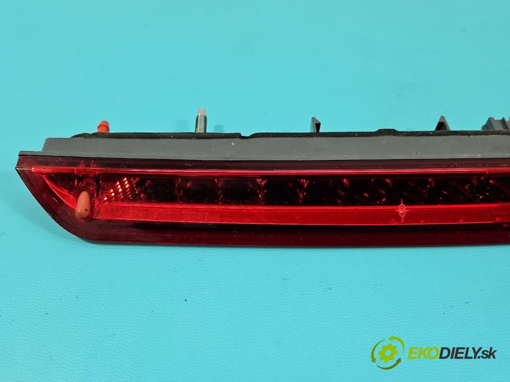 Citroen C5 Aircross 17-25 1.2 T 131 hp manual 96 kW 1199 cm3 5- světlo: 9811951080E