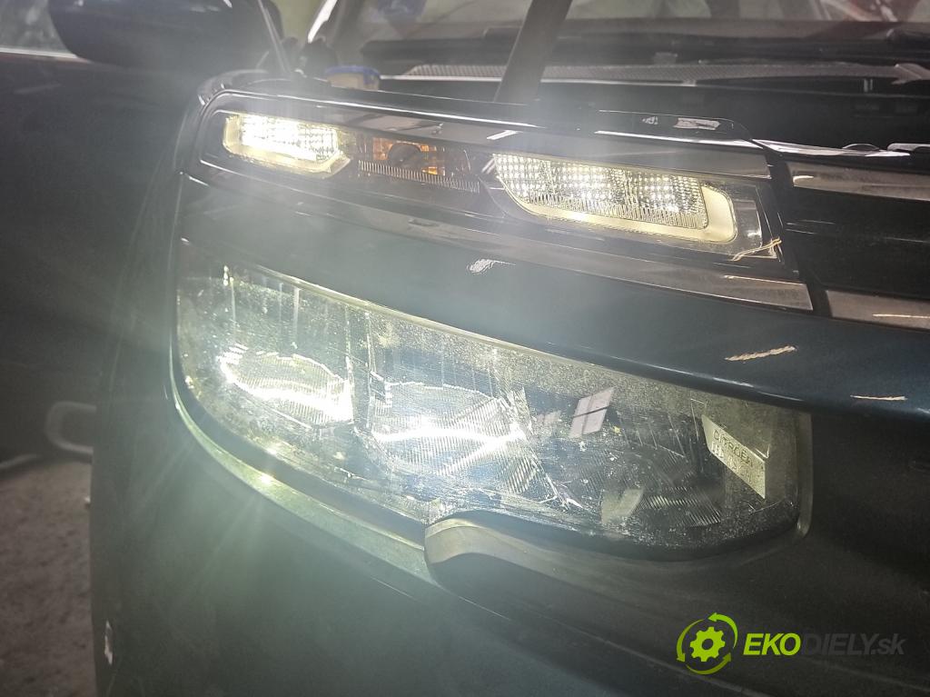 Citroen C5 Aircross 17-25 1.2 T 131 hp manual 96 kW 1199 cm3 5- světlo pravý 9835610280 (Pravé přední světlo)