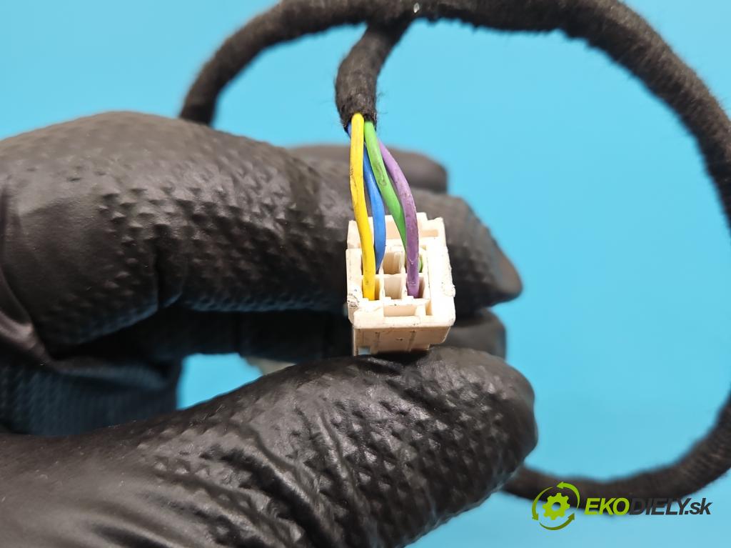 Peugeot 508 II 2018- 1.6 224hp automatic 165 kW 1598 cm3 5- Aktuátor: kufrové dvere ľavý 9835557980