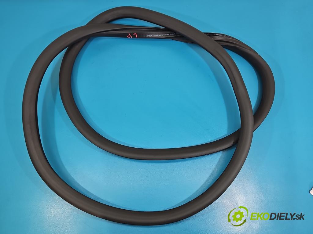 Peugeot 508 II 2018- 1.6 224hp automatic 165 kW 1598 cm3 5- Těsnění: dvere predné ľavé 9813387680