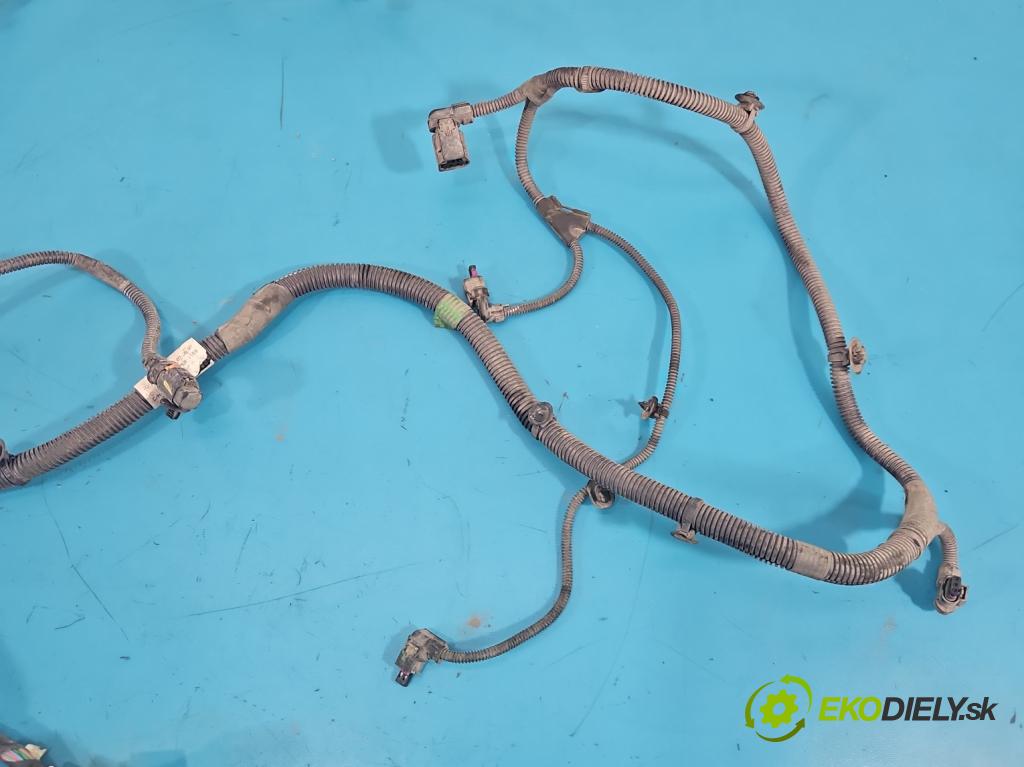 Peugeot 508 II 2018- 1.6 224 hp automatic 165 kW 1598 cm3 5- Balíček: 9828994680