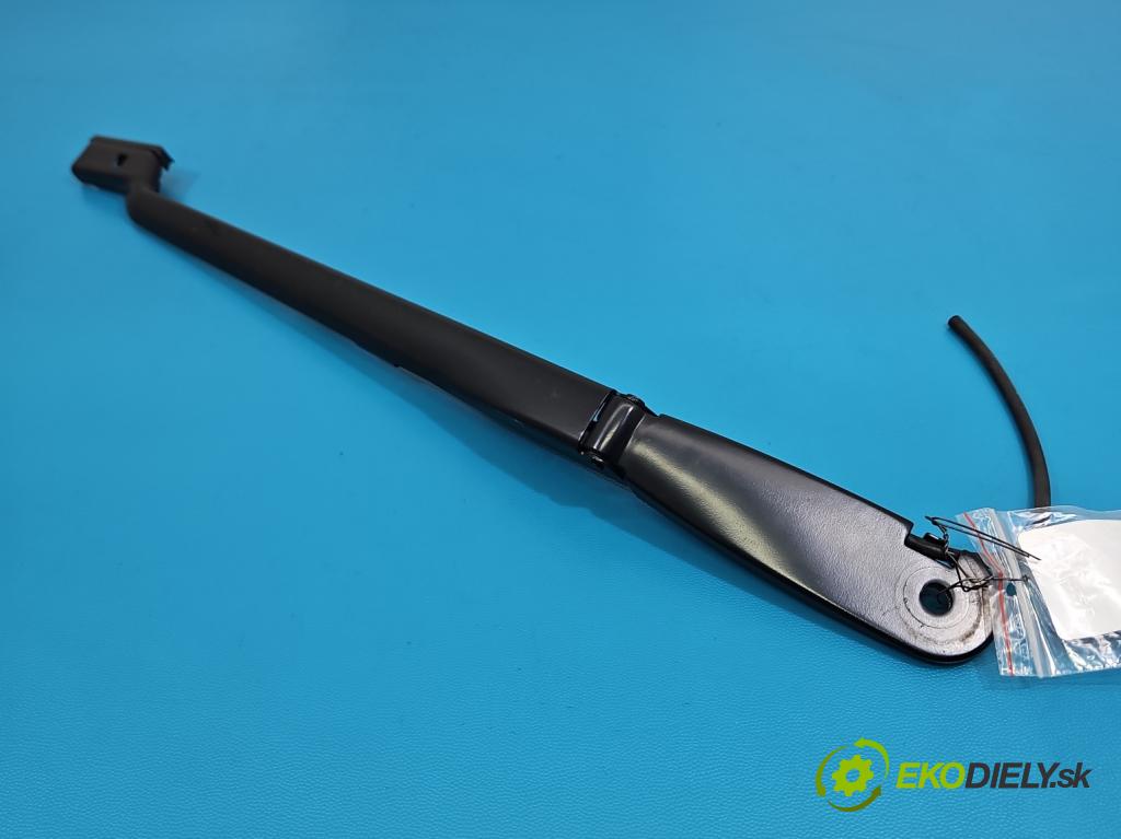 Peugeot 508 II 2018- 1.6 224 hp automatic 165 kW 1598 cm3 5- rameno stěrače levé W000083002