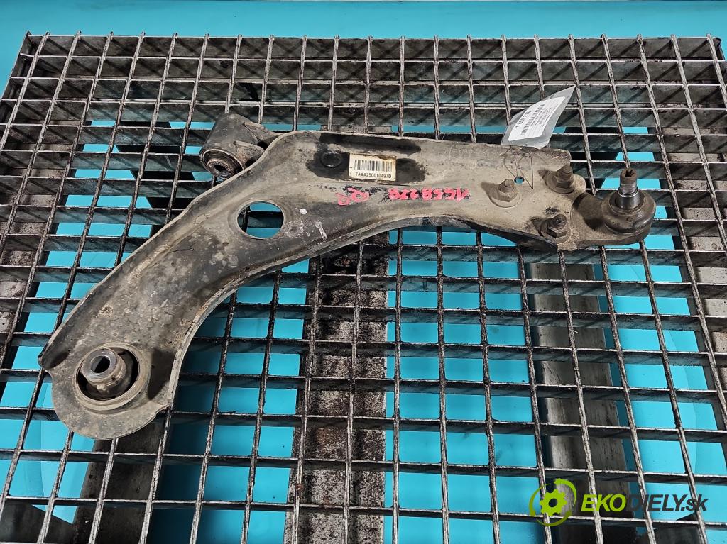 Peugeot 508 II 2018- 1.6 224hp automatic 165 kW 1598 cm3 5- predné pravý  (Kľučka dverí ostatné)