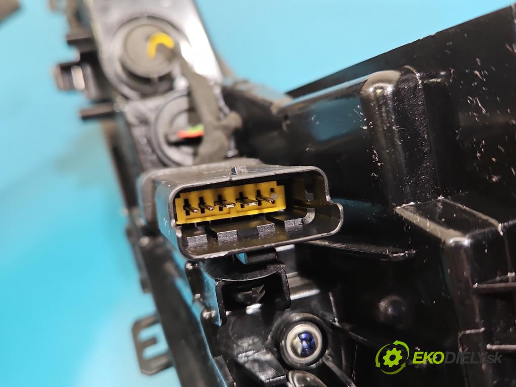 Citroen C5 Aircross 17-25 1.2 T 131 hp manual 96 kW 1199 cm3 5- Světlo provozu denně pravé 9816946580