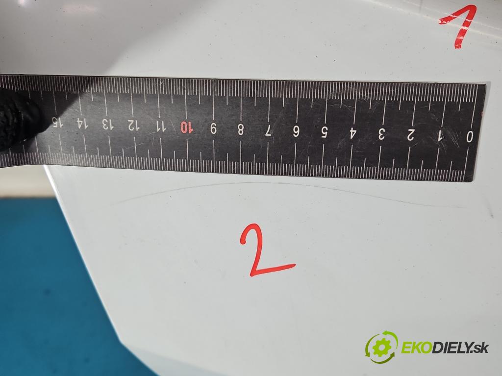 Renault Clio III 2005-2012 1.5 dci 68 HP manual 50 kW 1461 cm3 3- zadna kufor  (Kapota zadná (kufor))