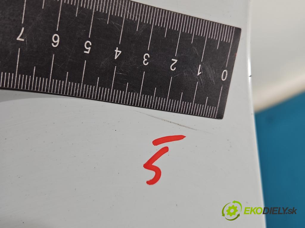 Renault Clio III 2005-2012 1.5 dci 68 HP manual 50 kW 1461 cm3 3- zadna kufor  (Kapota zadná (kufor))