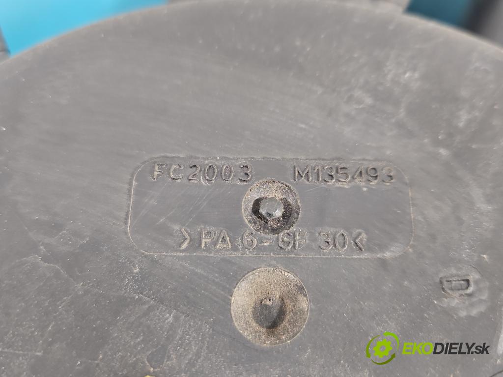 Renault Megane III 2008-2016 1.5 dci 86 HP manual 63 kW 1461 cm3 5- Ventilátor chladiča