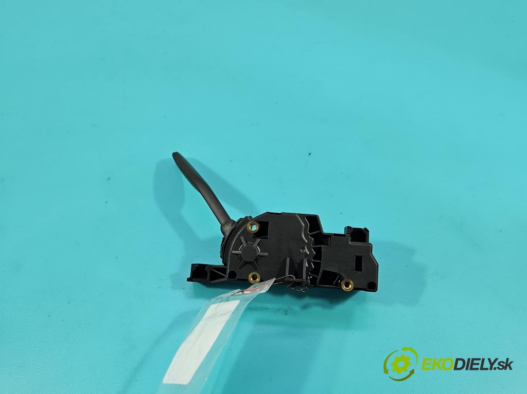 Citroen C4 Grand picasso I 2006-2013 2.0 16V 140 HP automatic 103 kW 1997 cm3 5- prepínač ostatné 96811352XT