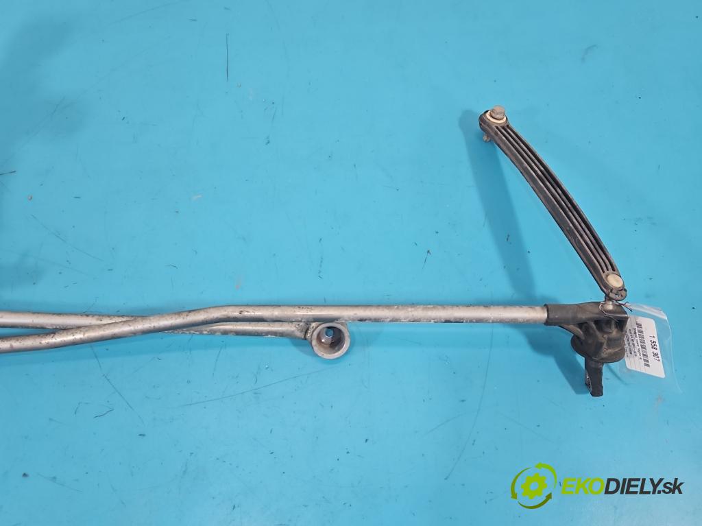 Audi A4 B8 2007-2015 2.0 tdi 143 HP manual 105 kW 1968 cm3 5- Páka: Změny: stupeň,rýchlosť 8K0711025P (Rýchlostná páka (kulisa))