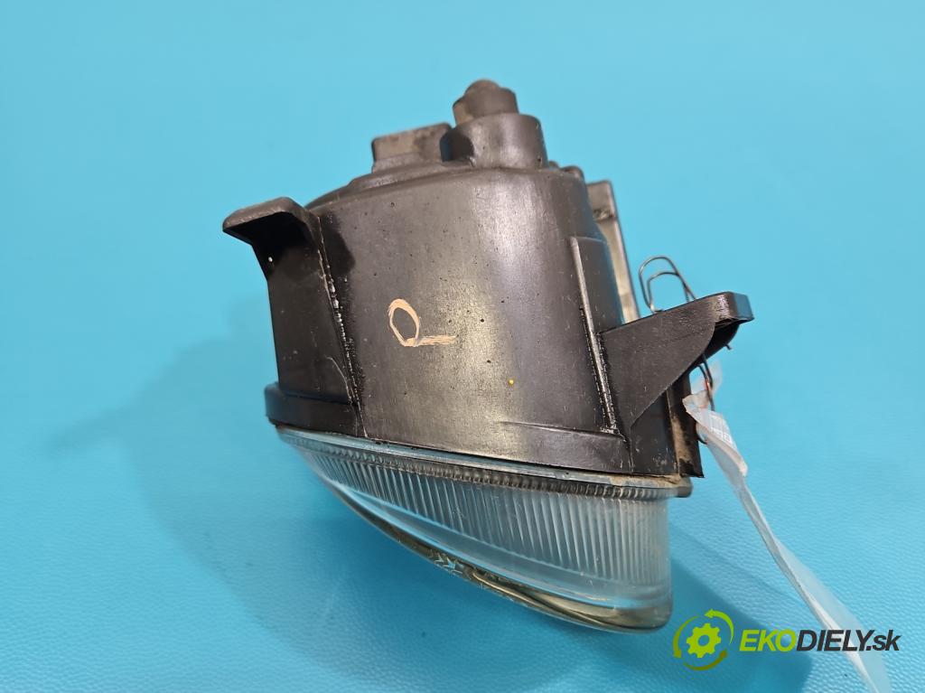 Audi A4 B8 2007-2015 2.0 tdi 143 HP manual 105 kW 1968 cm3 5- Halogen pravý 8T0941700 (Kľučka dverí ostatné)