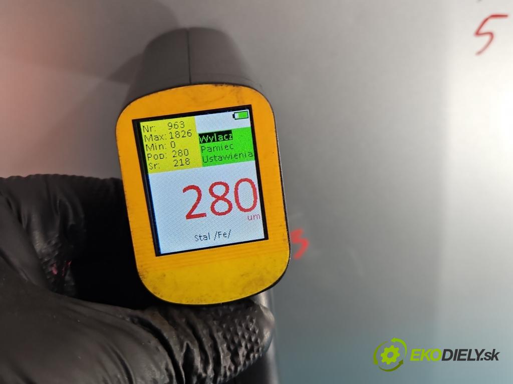 Toyota Yaris I 1999-2005 1.0 vvti 68 HP manual 50 kW 998 cm3 5- kapota predná