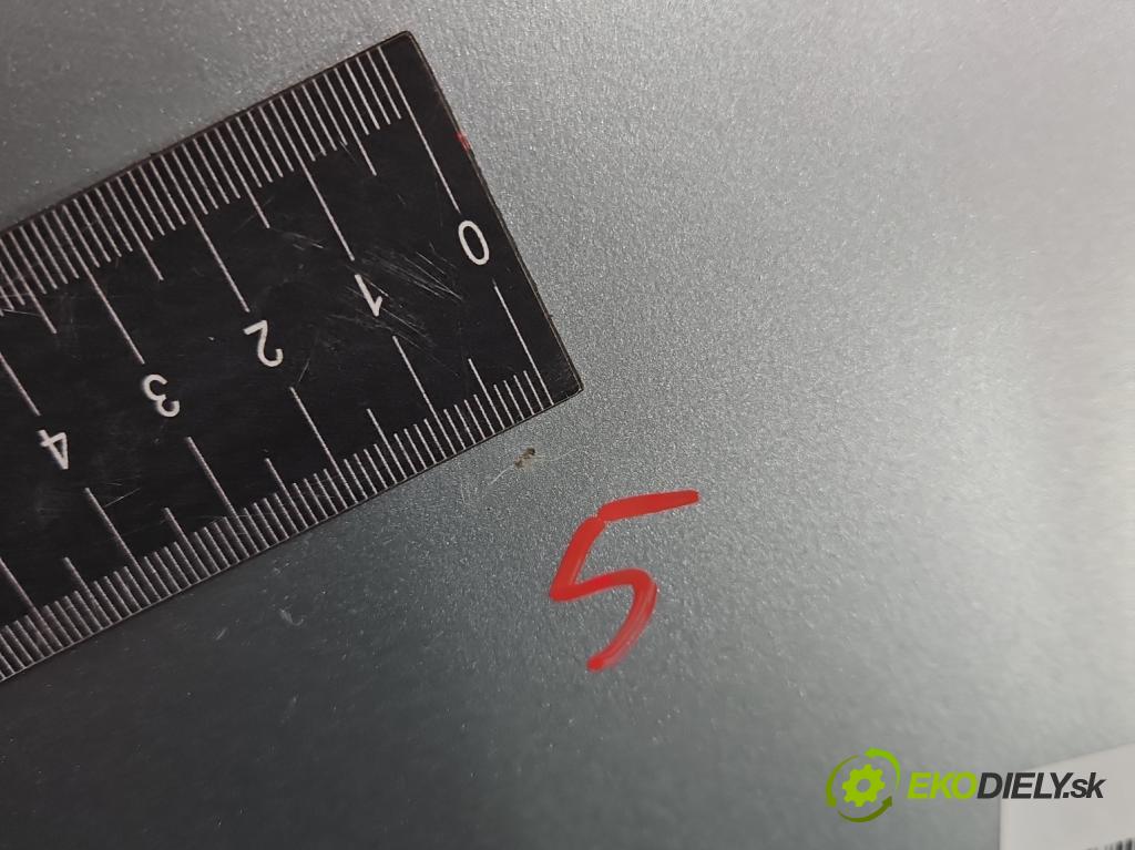 Toyota Yaris I 1999-2005 1.0 vvti 68 HP manual 50 kW 998 cm3 5- kapota predná