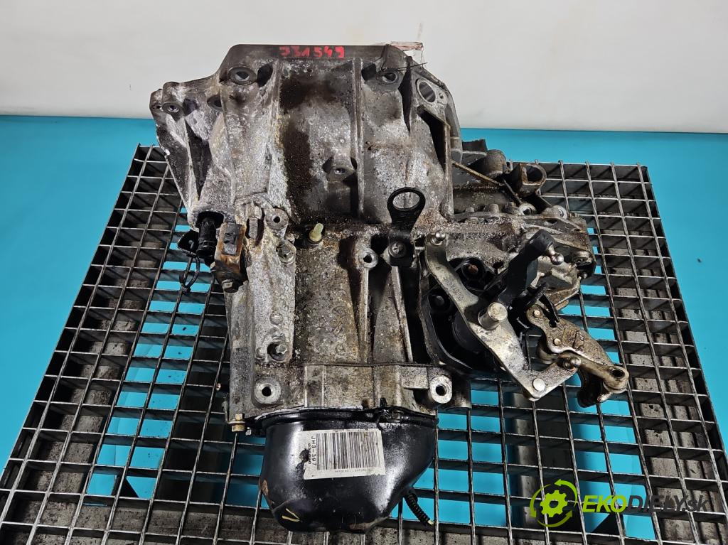 Dacia Sandero II 2012-2020 1.0 12V 73 HP manual 54 kW 999 cm3 5- prevodovka stupeň,rýchlosť manual JH3 397