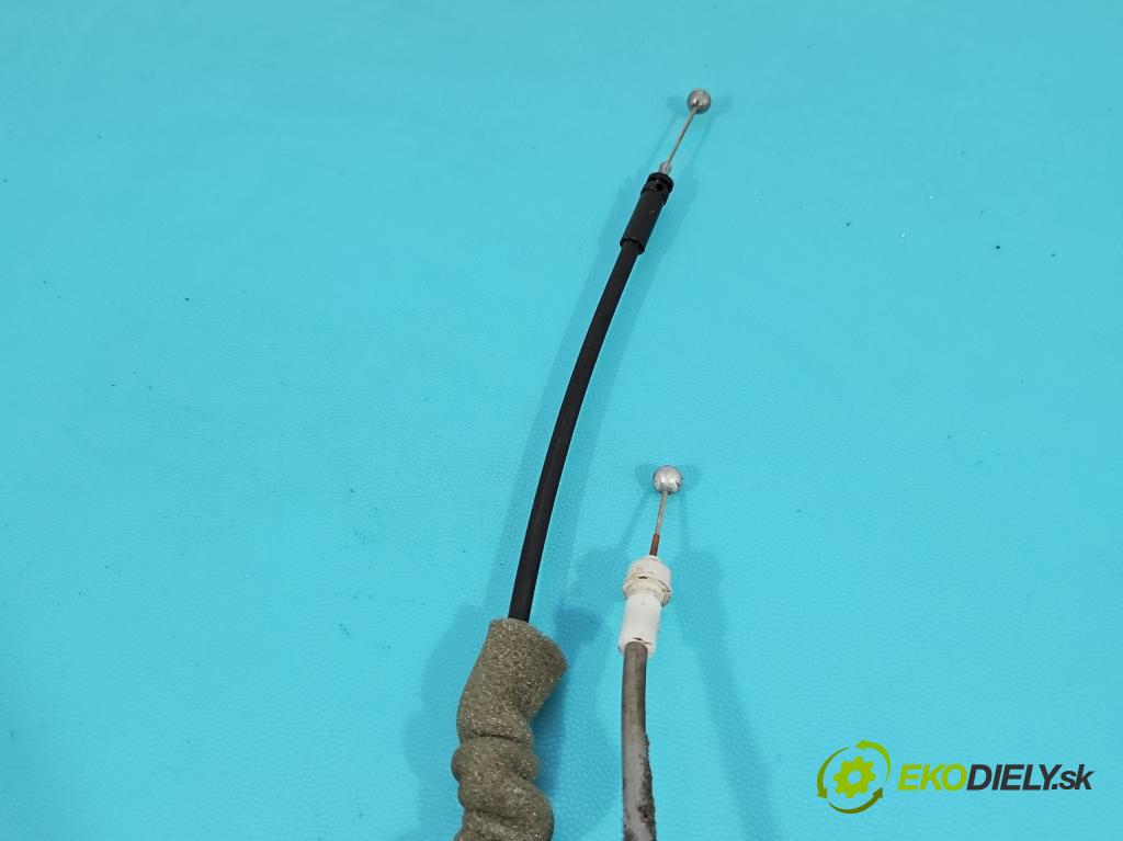 Nissan Qashqai I J10 2006-2013 1.6 16V 114 HP manual 84 kW 1598 cm3 5- zámok predné pravý