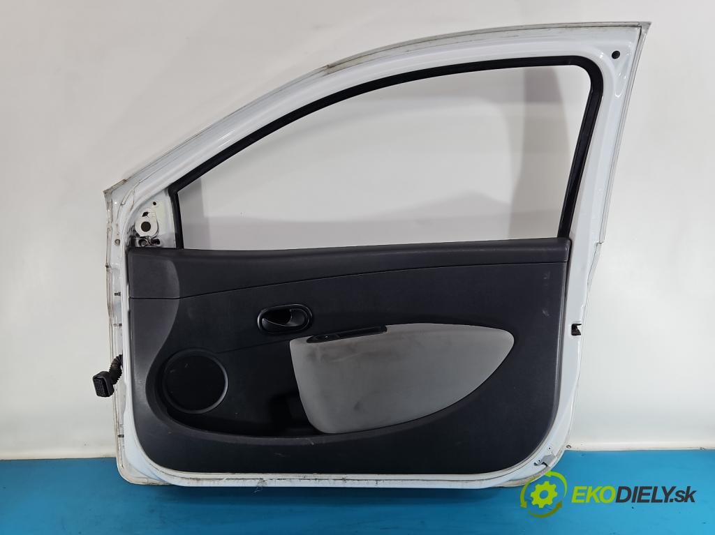 Renault Clio III 2005-2012 1.5 dci 68 HP manual 50 kW 1461 cm3 3- dvere predné pravé  (Kľučka dverí ostatné)