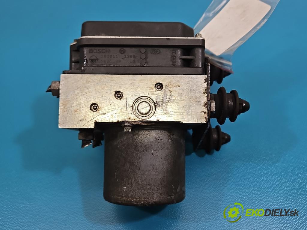 Audi A4 B8 2007-2015 2.0 tdi 143 HP manual 105 kW 1968 cm3 5- čerpadlo abs 8K0614517ED (Pumpa ABS)