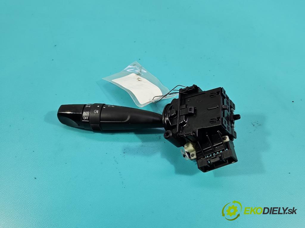 Suzuki SX4 S-Cross 2013-2021 1.4 T 129 hp manual 95 kW 1373 cm3 5- Přepínač blinkry: 173744 (Páčky pod volantem)