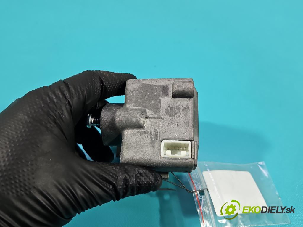 Suzuki SX4 S-Cross 2013-2021 1.4 T 129 hp manual 95 kW 1373 cm3 5- Blokada: řízení: SL-S27 (Řízení ostatní)