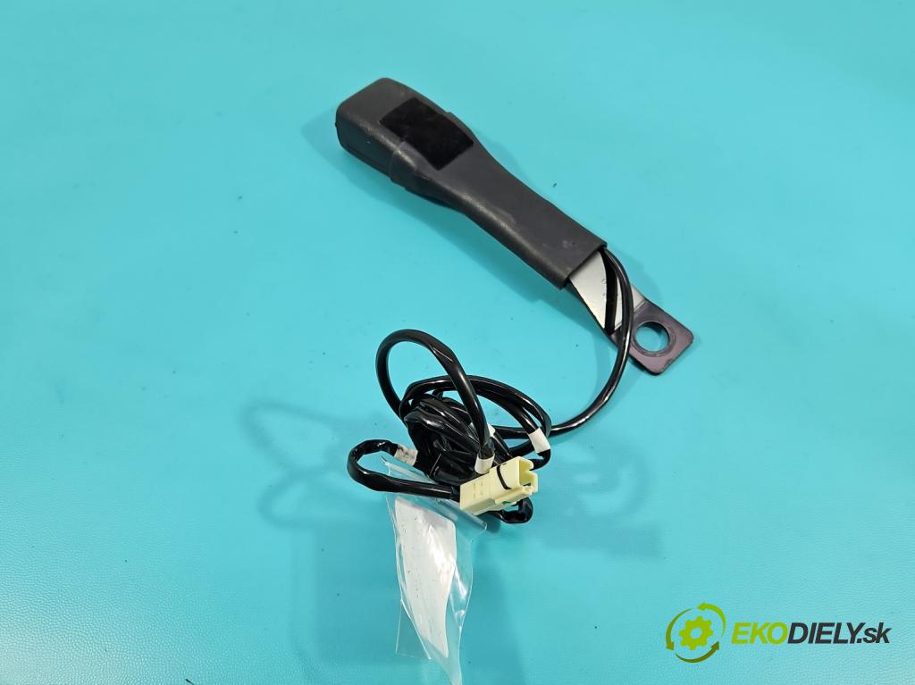 Suzuki SX4 S-Cross 2013-2021 1.4 T 129 HP manual 95 kW 1373 cm3 5- pas bezpečnosť: predné ľavý 