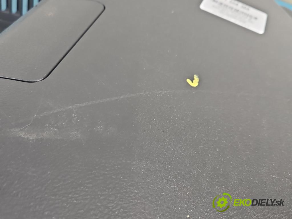 Suzuki SX4 S-Cross 2013-2021 1.4 T 129 HP manual 95 kW 1373 cm3 5- Čalounictví: kufra: ľavé 76281-61MO