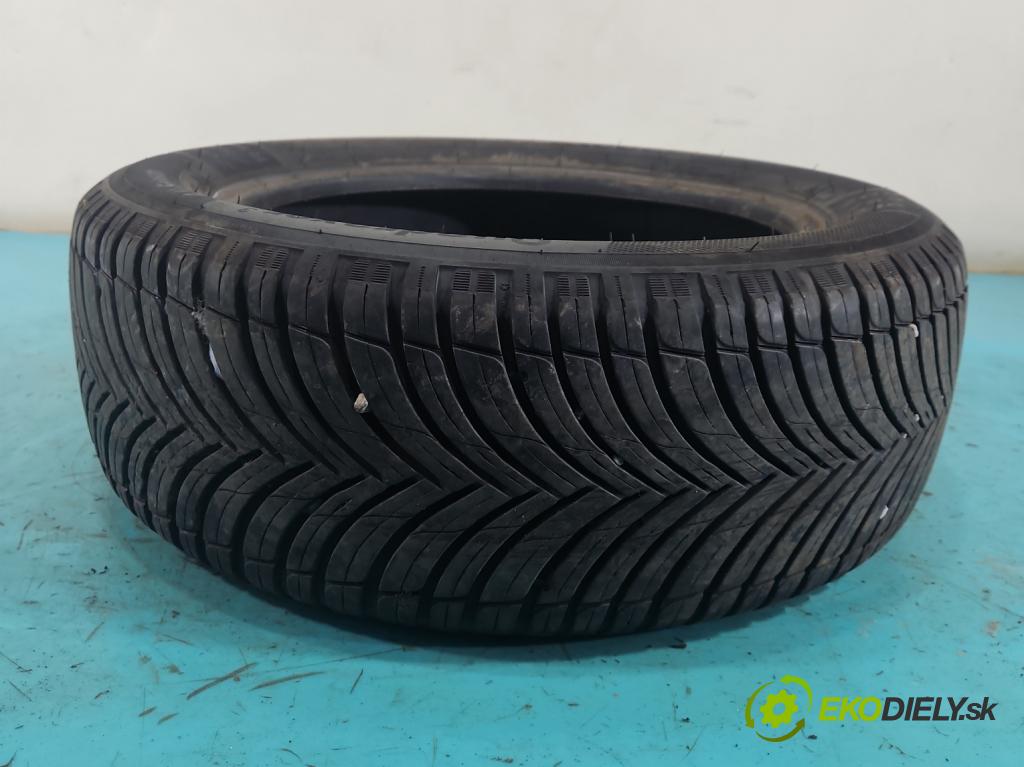 Hyundai I30 I 2007-2012 1.6 16V 126 HP manual 92.7 kW 1591 cm3 5- pneumatika celoročné pár